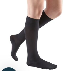 Mediven Comfort Knee High ebony compression socks